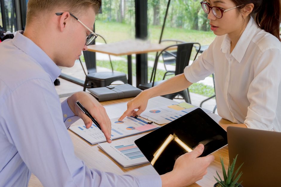 pexels_2 tedarikçi finansal analizi ekip çalışması
